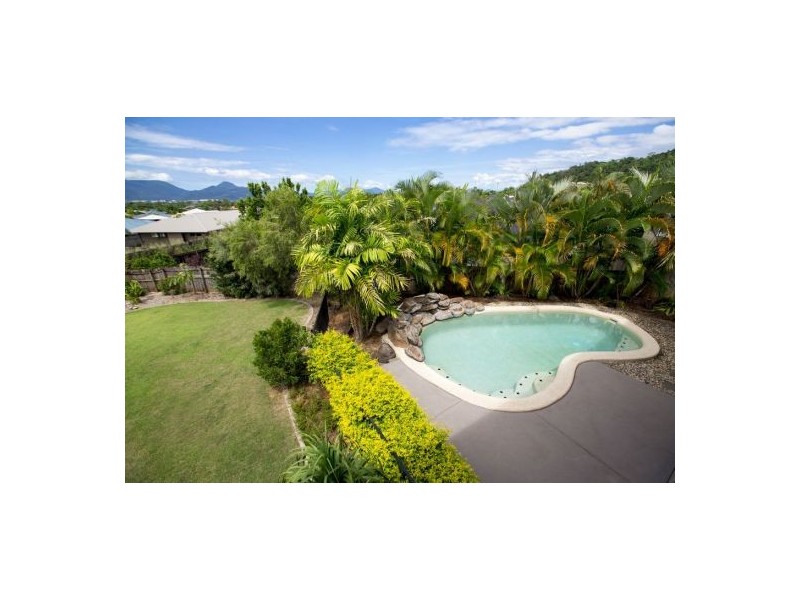 14 Morwong Street, Kanimbla QLD 4870