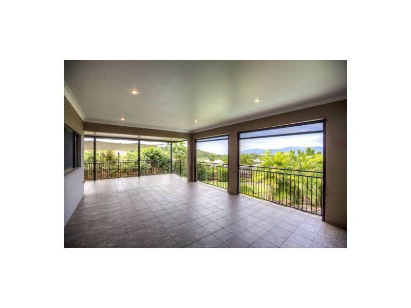 14 Morwong Street, Kanimbla QLD 4870
