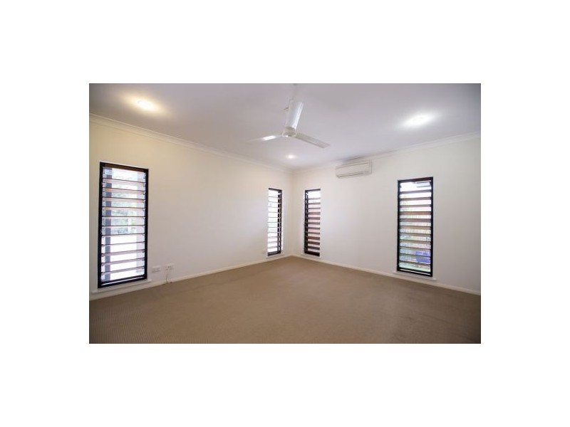 14 Morwong Street, Kanimbla QLD 4870