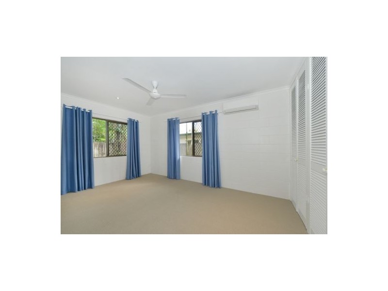 21 Hudson Street, Whitfield QLD 4870