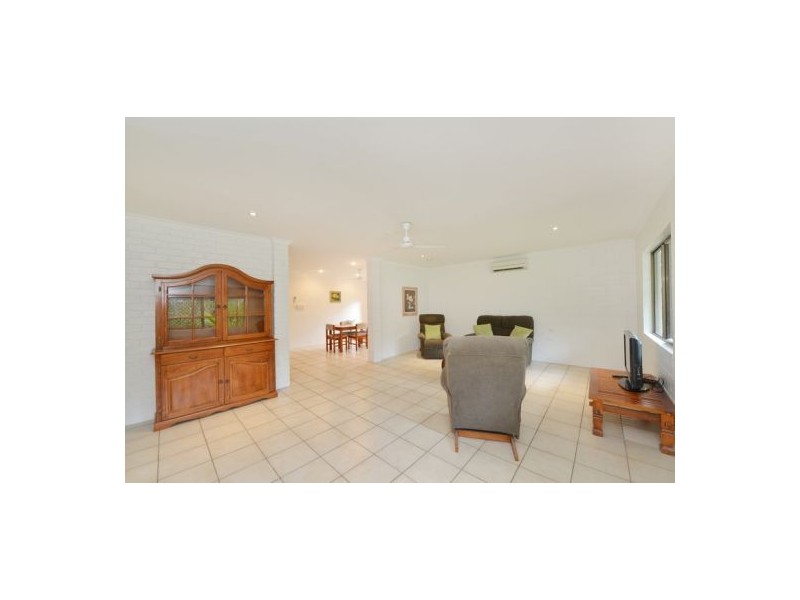 21 Hudson Street, Whitfield QLD 4870