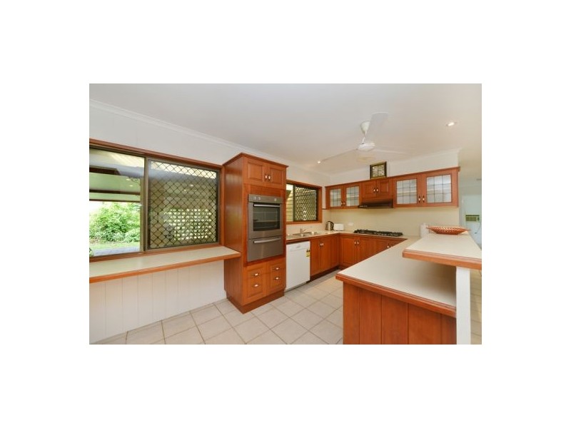 21 Hudson Street, Whitfield QLD 4870