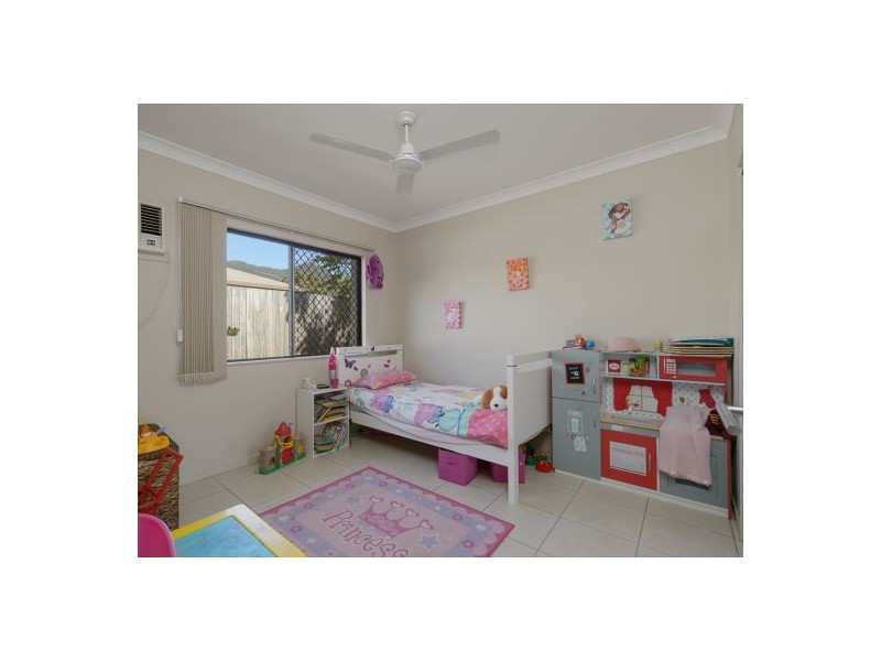10 Fretwell Road, White Rock QLD 4868