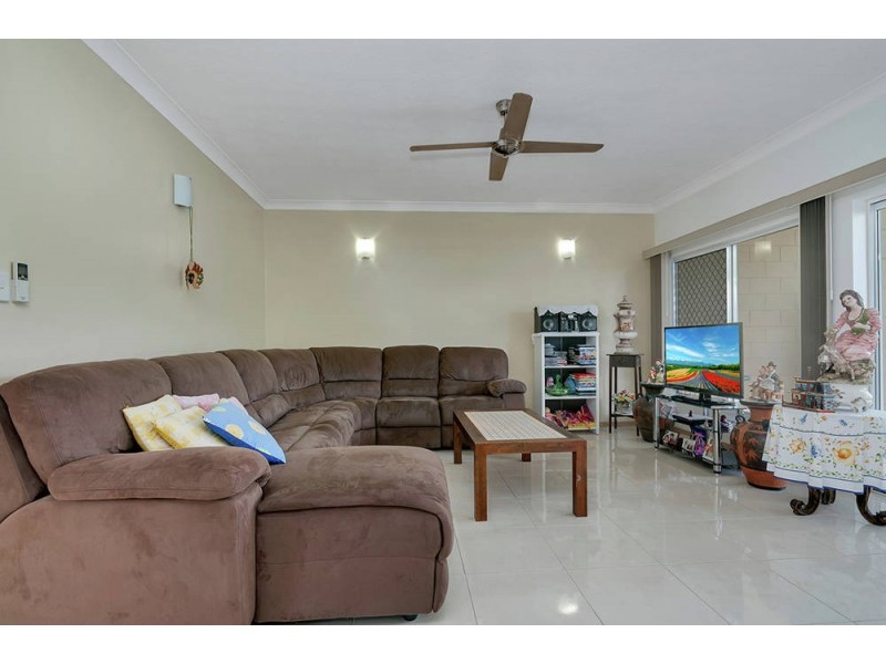 17/1 Quetta Close, Manoora QLD 4870