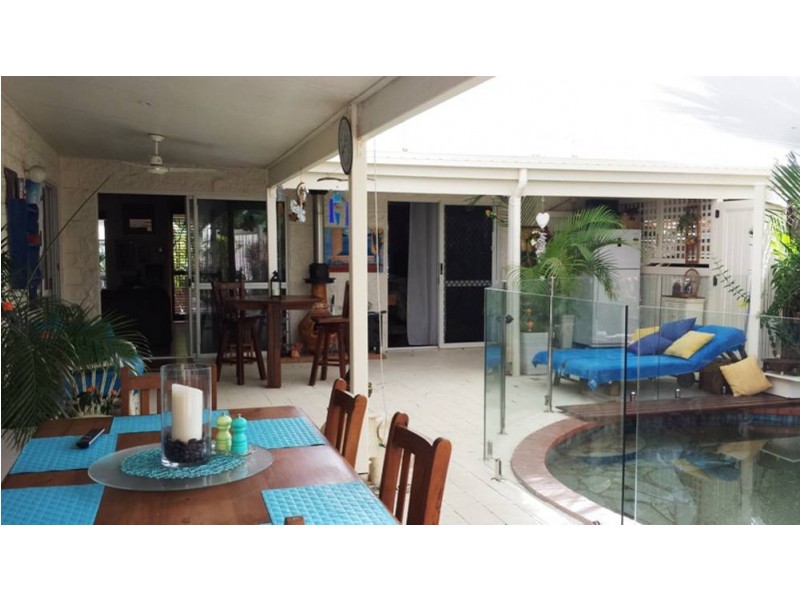 7 Caribbean Street, Holloways Beach QLD 4878