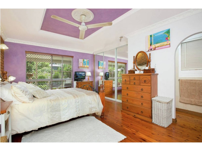 7 Caribbean Street, Holloways Beach QLD 4878