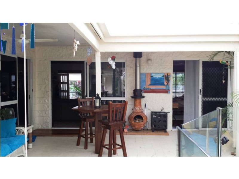 7 Caribbean Street, Holloways Beach QLD 4878