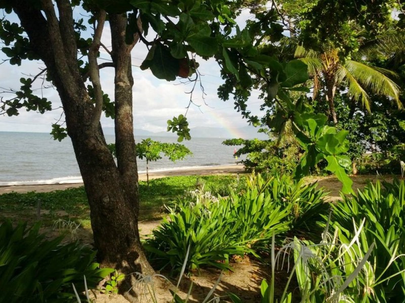 7 Caribbean Street, Holloways Beach QLD 4878