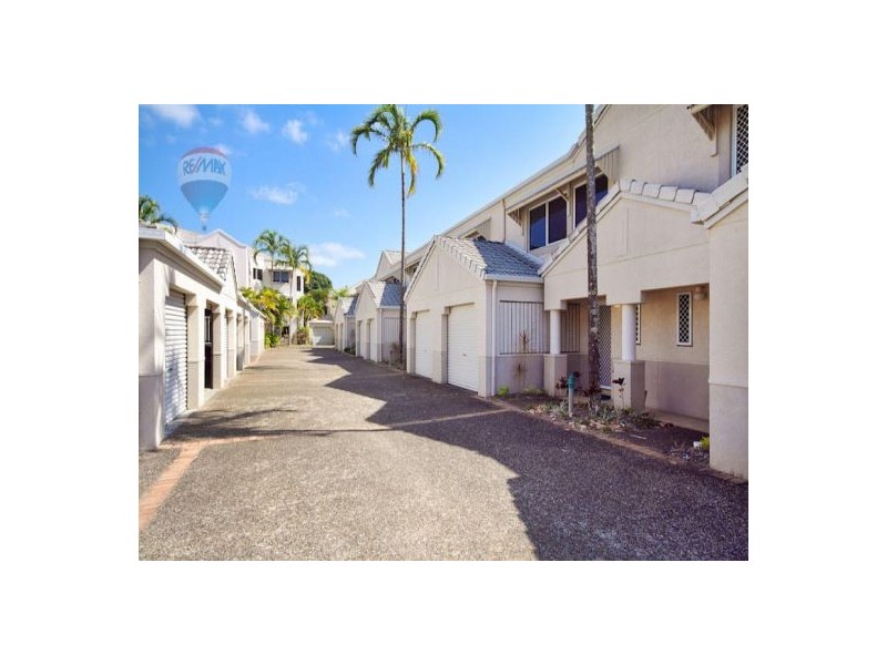 10/34 Lily Street, Cairns North QLD 4870