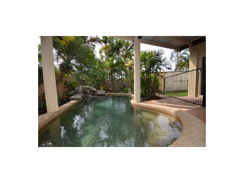 14 Mercurio Street, White Rock QLD 4868
