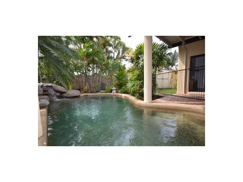 14 Mercurio Street, White Rock QLD 4868