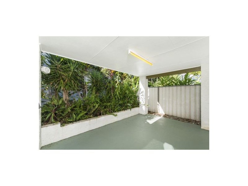 7/5 Crathern St, Edge Hill QLD 4870