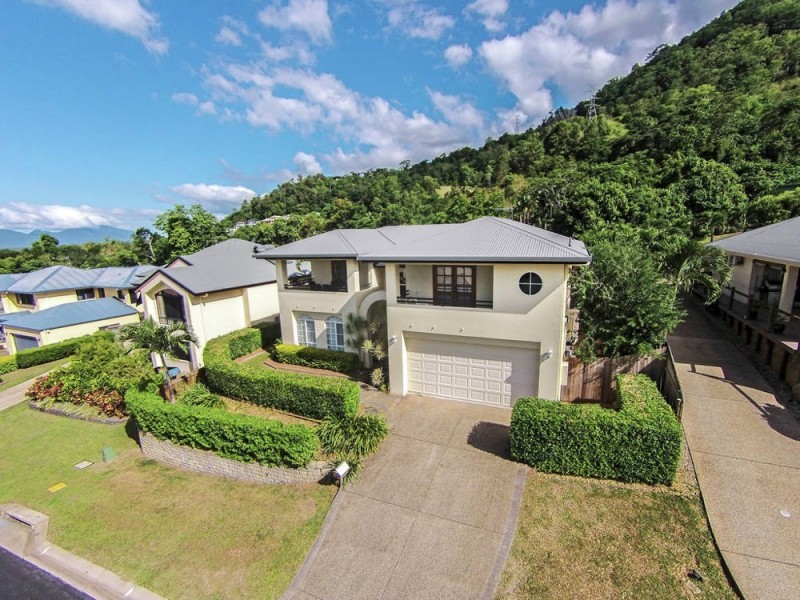 13 Yellowfin Close, Kanimbla QLD 4870