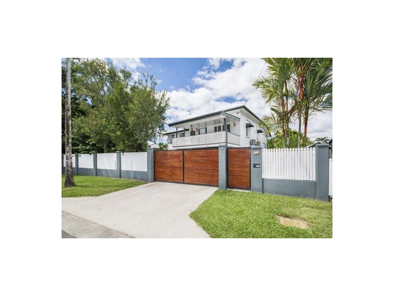 5 Casella Street, Earlville QLD 4870