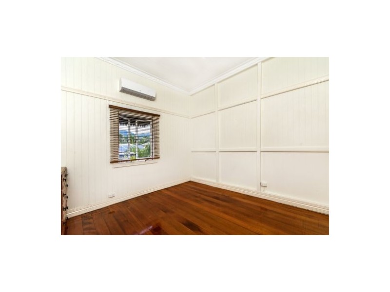 5 Casella Street, Earlville QLD 4870