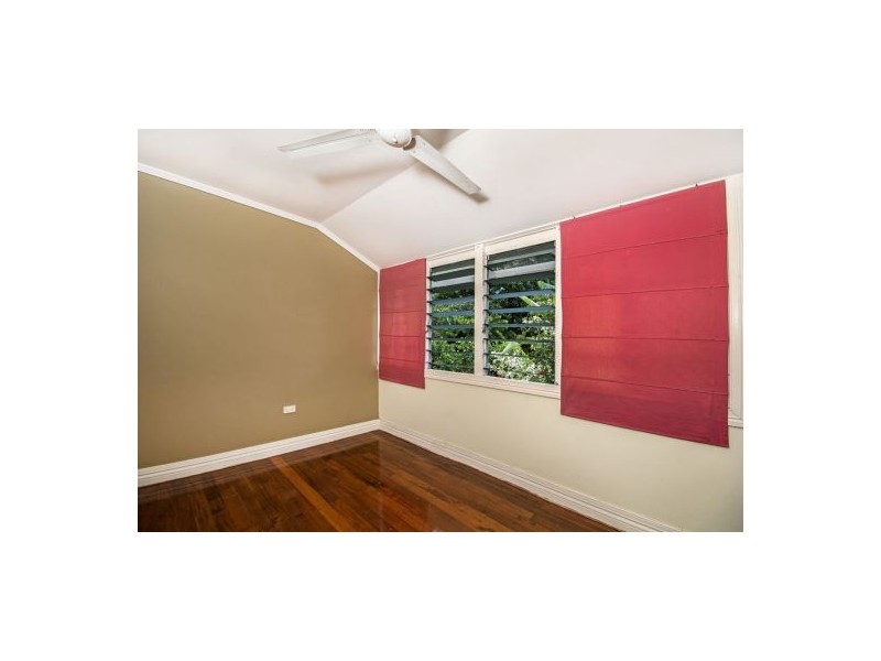 5 Casella Street, Earlville QLD 4870