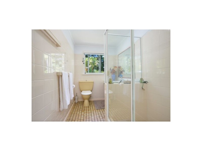 149-153 Hillview Crescent, Whitfield QLD 4870