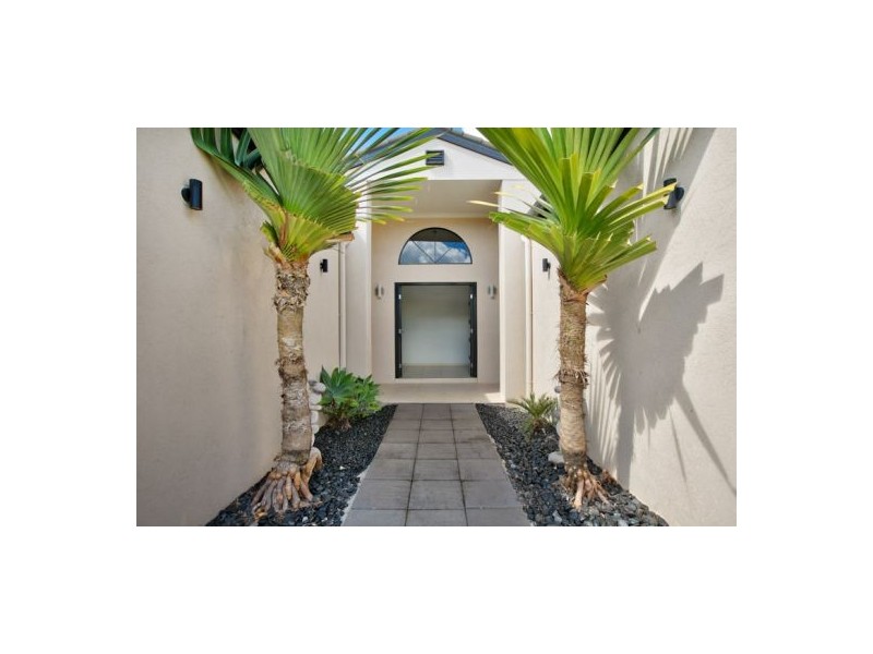 9 Smoko Close, Brinsmead QLD 4870