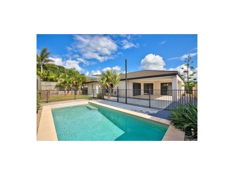 9 Smoko Close, Brinsmead QLD 4870