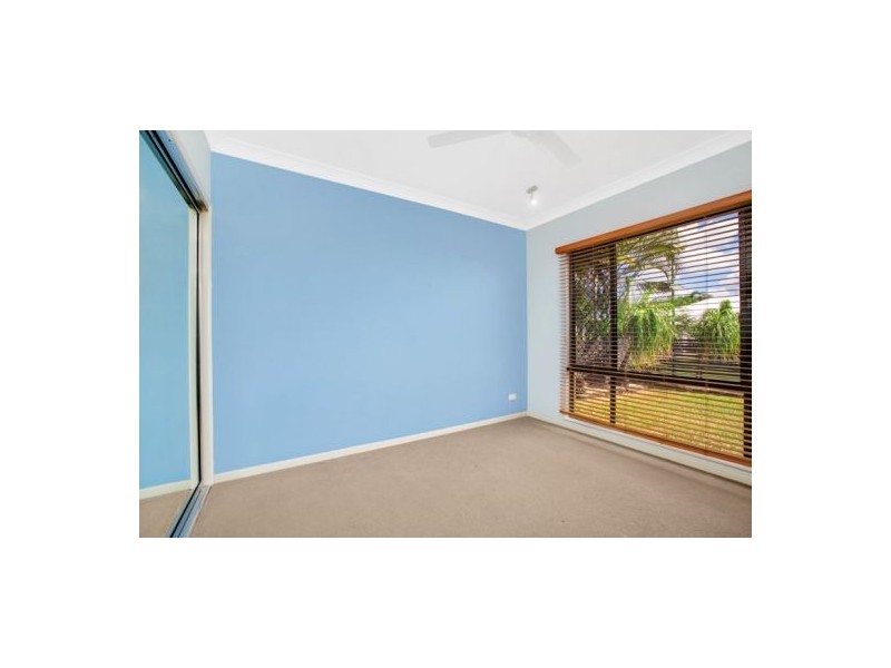 9 Smoko Close, Brinsmead QLD 4870
