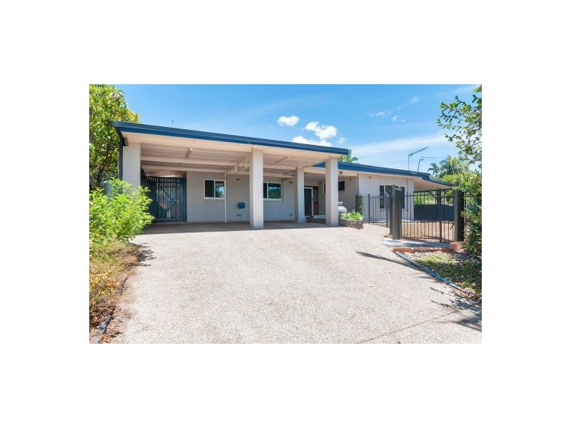 41 Ponticello Street, Whitfield QLD 4870