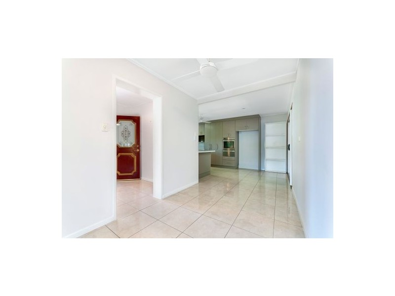 41 Ponticello Street, Whitfield QLD 4870