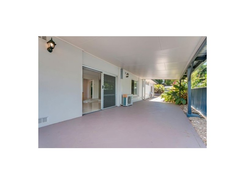 41 Ponticello Street, Whitfield QLD 4870