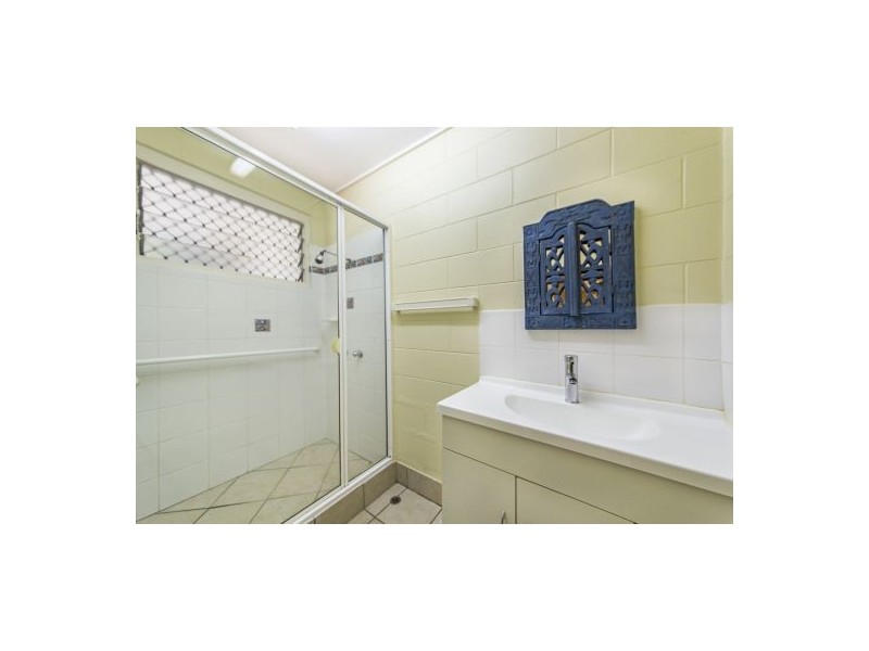 2/78 Alfred Street, Manunda QLD 4870