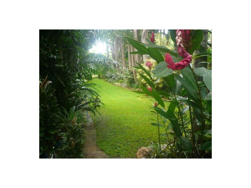 93-95 Windlass Street, Goldsborough QLD 4865