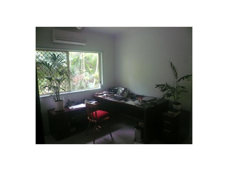 93-95 Windlass Street, Goldsborough QLD 4865