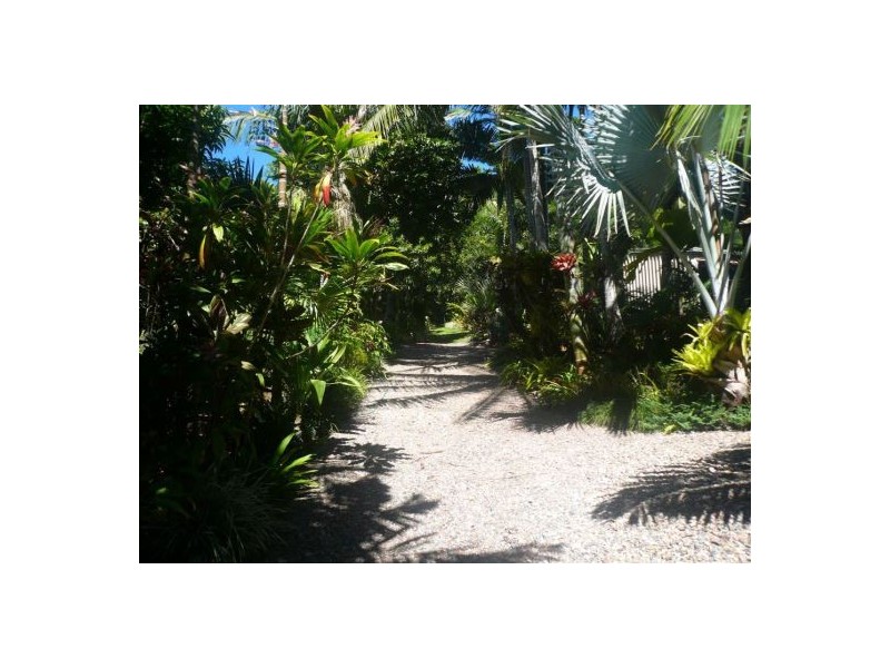 93-95 Windlass Street, Goldsborough QLD 4865