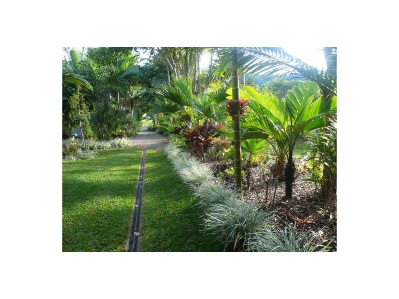 93-95 Windlass Street, Goldsborough QLD 4865