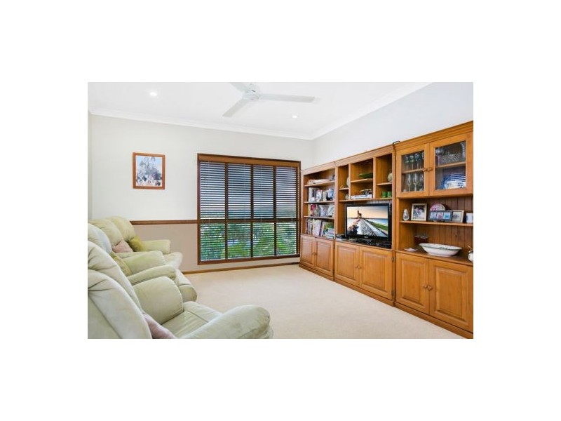 19 Dorunda Street, Mount Sheridan QLD 4868