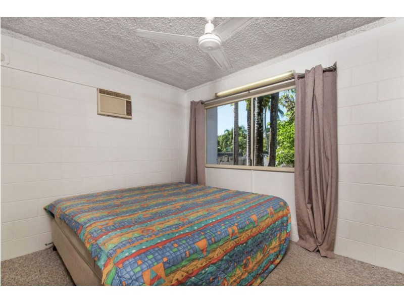 11/99 Digger Street, Cairns North QLD 4870