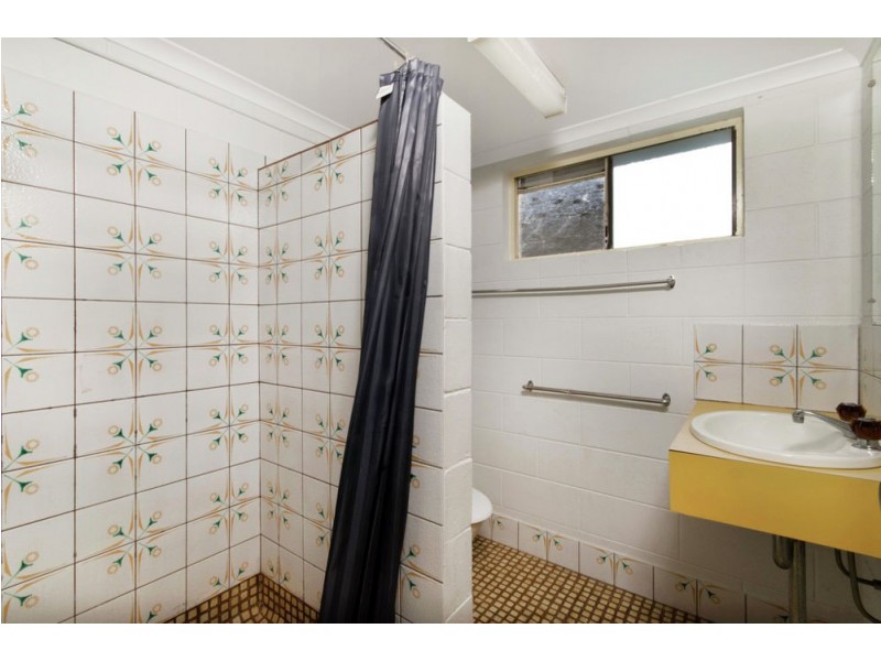 11/99 Digger Street, Cairns North QLD 4870