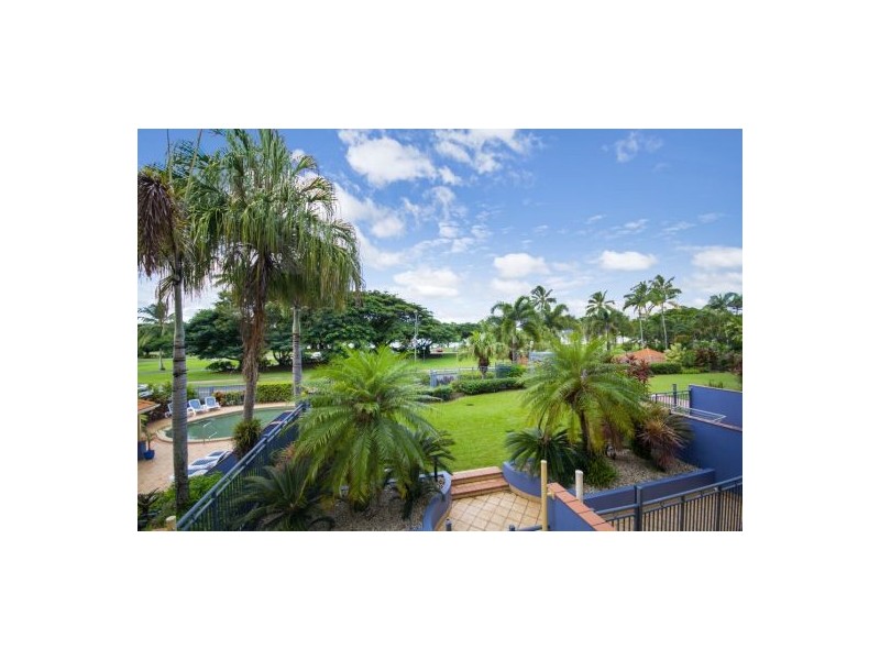 18/275 The Esplanade, Cairns North QLD 4870
