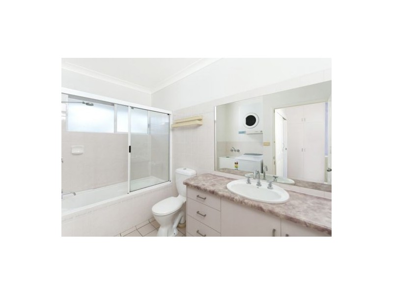 7/182 McLeod Street, Cairns QLD 4870