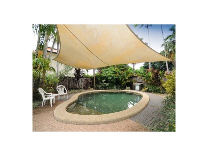 5/24-26 Old Smithfield Road, Freshwater QLD 4870