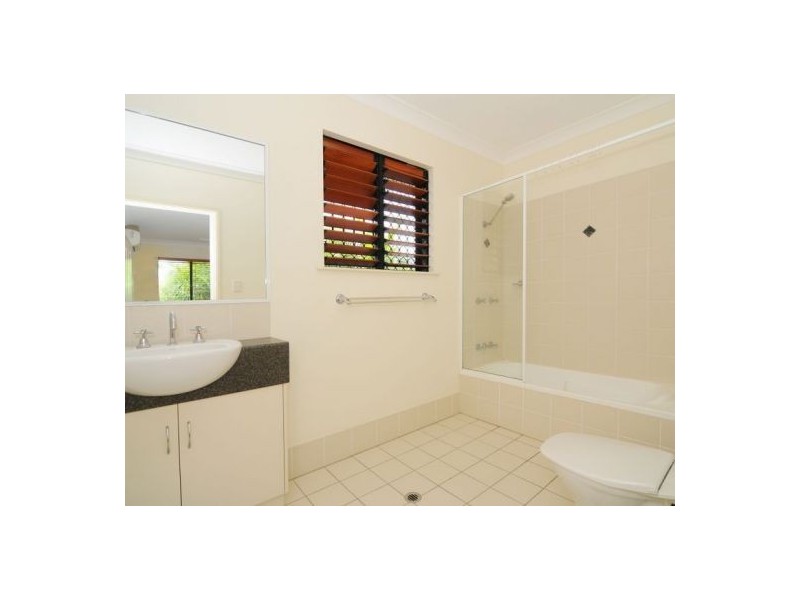 5/24-26 Old Smithfield Road, Freshwater QLD 4870