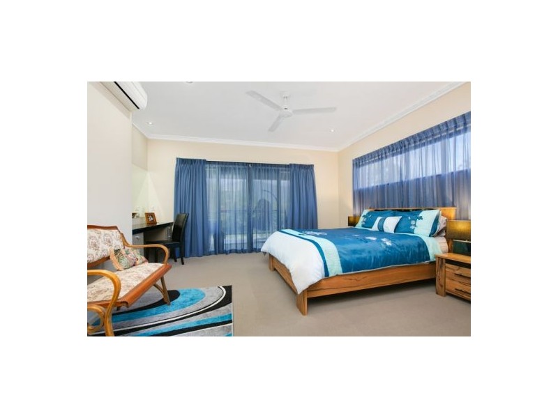 5 Springmeadow Close, Brinsmead QLD 4870