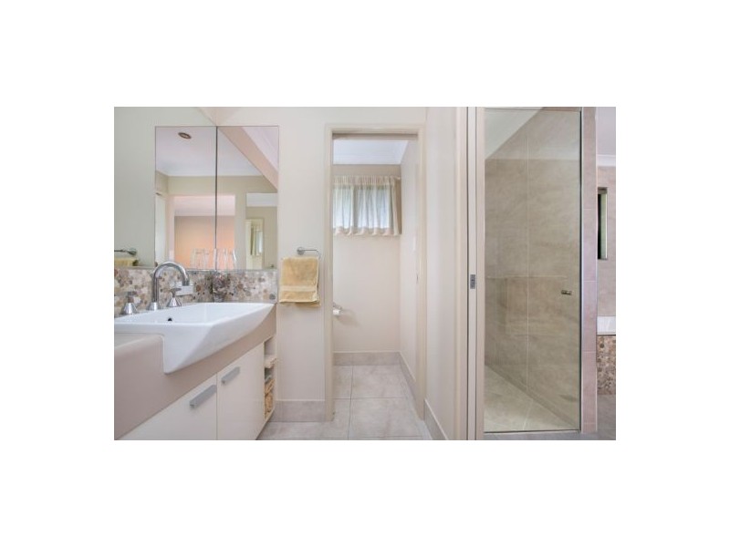 5 Springmeadow Close, Brinsmead QLD 4870