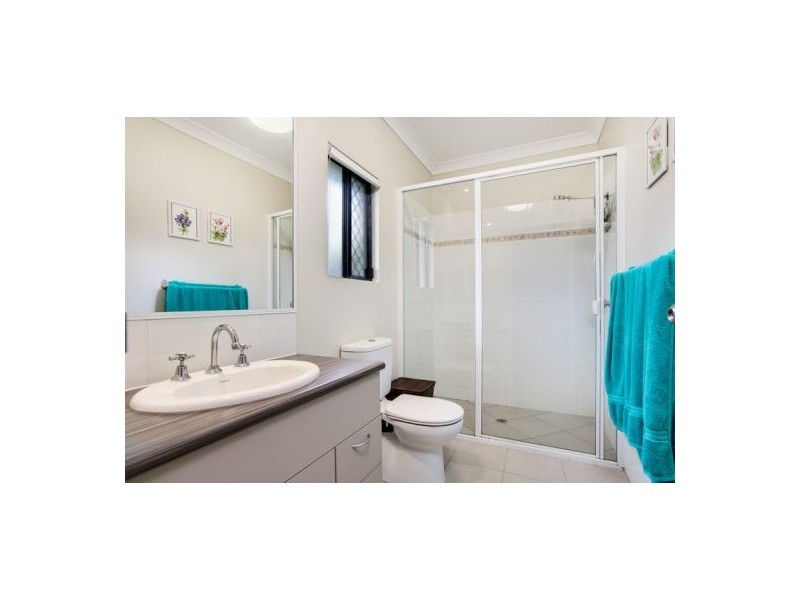 5 Kaban Grove, Trinity Park QLD 4879