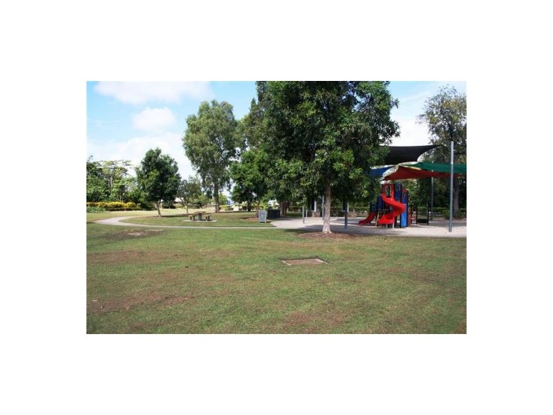 5 Kaban Grove, Trinity Park QLD 4879