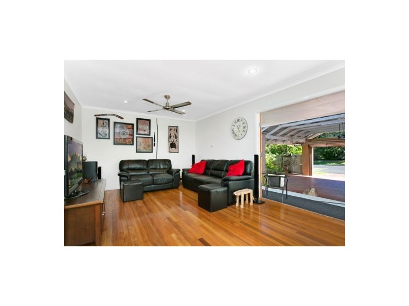 26 Bradford Street, Whitfield QLD 4870