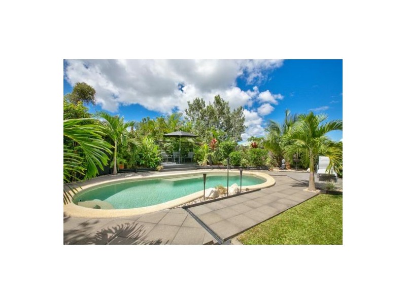 22 Pollock Close, Bentley Park QLD 4869