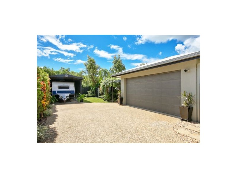 22 Pollock Close, Bentley Park QLD 4869