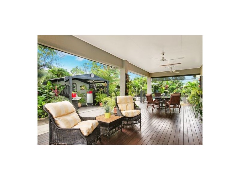 22 Pollock Close, Bentley Park QLD 4869