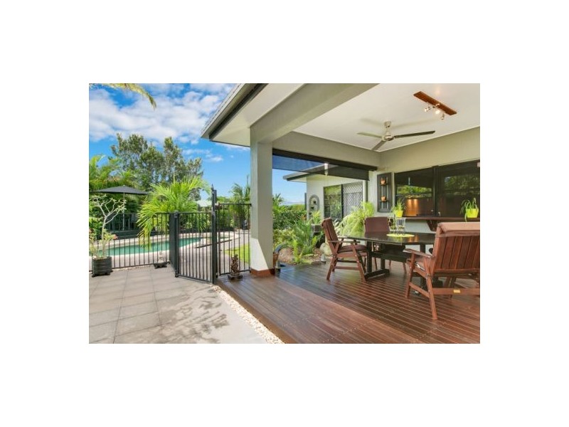 22 Pollock Close, Bentley Park QLD 4869