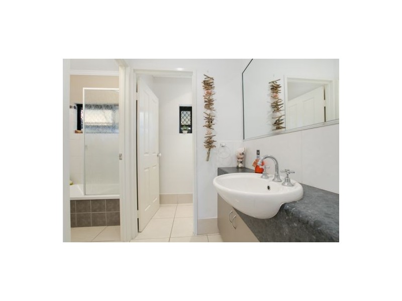 22 Pollock Close, Bentley Park QLD 4869