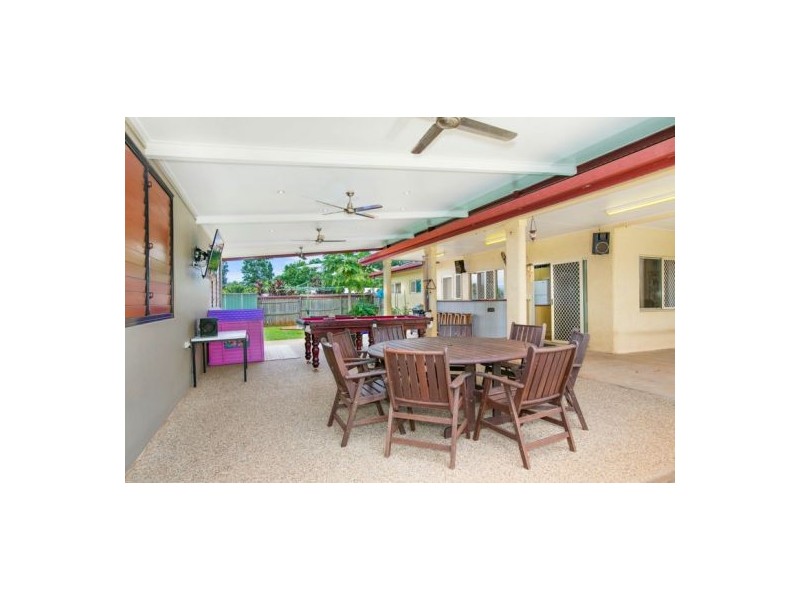 2 Mercury Close, Mount Sheridan QLD 4868